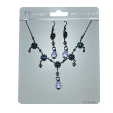 Load image into Gallery viewer, Beaded Necklace Set
